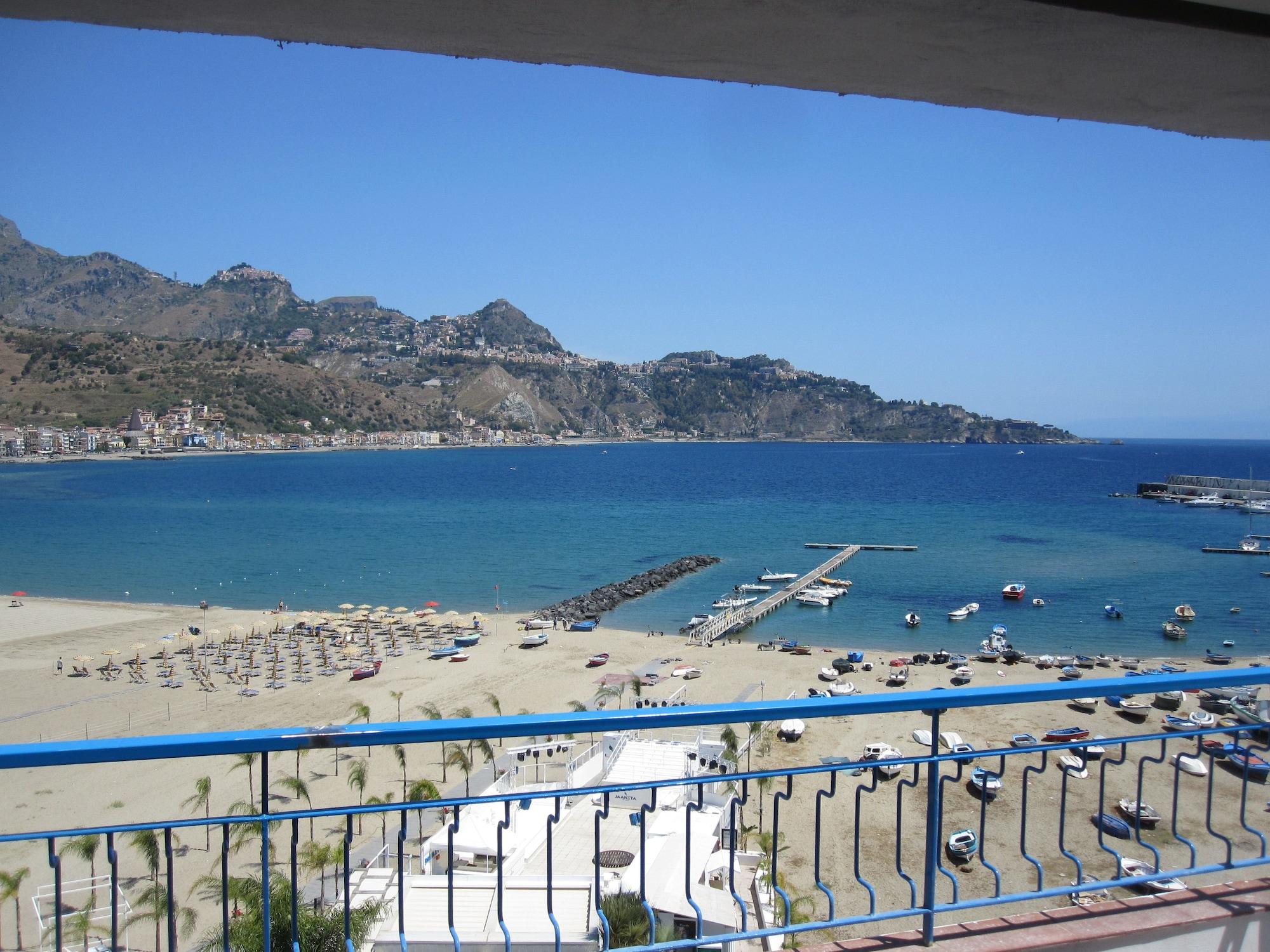 Hotel Panoramic Giardini-Naxos Exterior foto